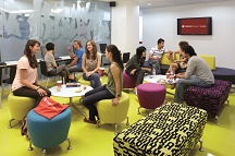 Cursos de ingl&eacute;s para j&oacute;venes en Londres