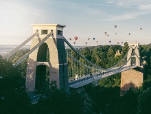 Cursos de inglés adultos en Bristol